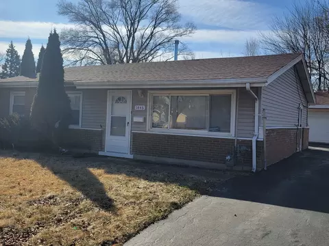 1446 Forest Pl, Calumet City, IL 60409