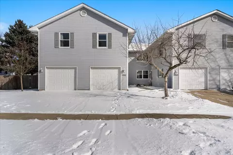 300 Mack Dr, Hinckley, IL 60520