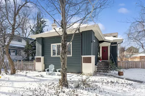 3762 N Harding Ave, Chicago, IL 60618