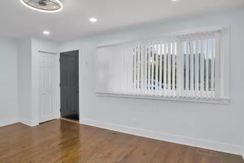 1235 E 71st St, Chicago, IL 60619 photo 5