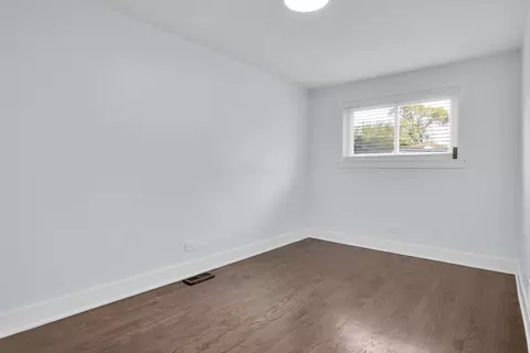 1235 E 71st St, Chicago, IL 60619 photo 13