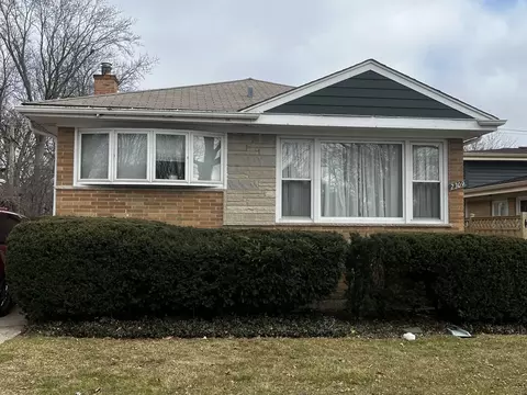 2309 Crawford Ave, Evanston, IL 60201