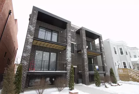 4211 W Roscoe Ave #1E, Chicago, IL 60641