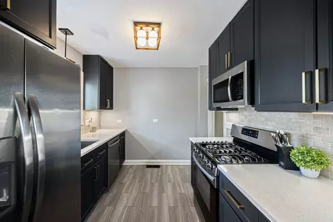 Kitchen - 5824 Prospect Ave, Berkeley, IL 60163 photo 1 of 4