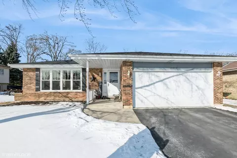 16840 Cherry Creek Ave, Tinley Park, IL 60487
