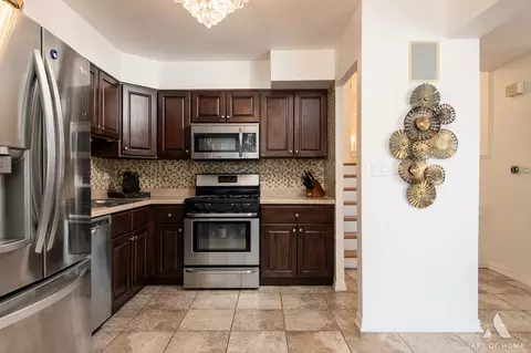 2108 Webster Ln, Des Plaines, IL 60016 photo 10