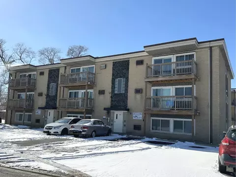 10025 Irving Park Rd #1D, Schiller Park, IL 60176