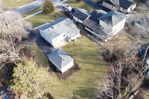 View/Area - 1110 Fischer St, Wheaton, IL 60189 photo 4 of 4