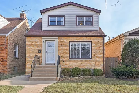 3143 N Oak Park Ave, Chicago, IL 60634