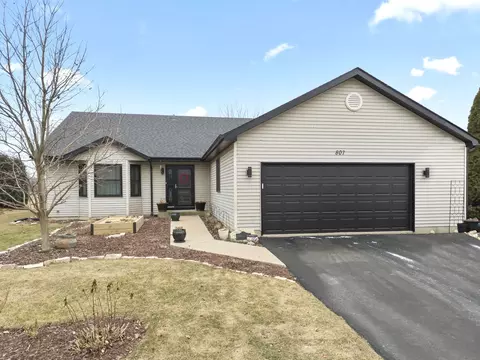 807 Vertin Blvd, Shorewood, IL 60404