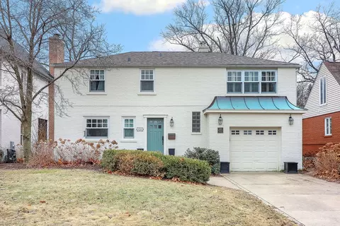 421 Greenfield Ave, Glen Ellyn, IL 60137