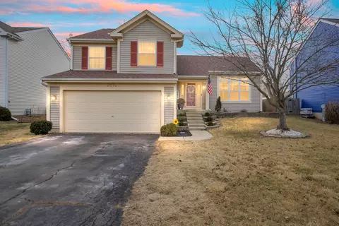 2574 N Cherry Cove Ln, Round Lake Beach, IL 60073