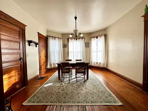 Dining - 513 N Jackson St, Clinton, IL 61727 photo 2 of 2