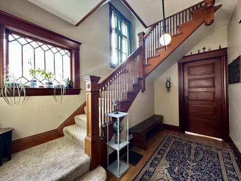 Entry Way - 513 N Jackson St, Clinton, IL 61727 photo 1 of 1