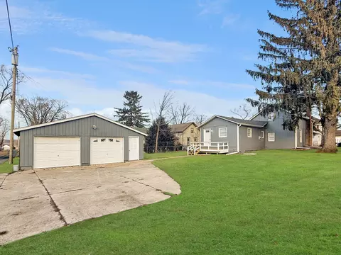 Exterior - 208 Adams, Ridott, IL 61067 photo 1 of 3