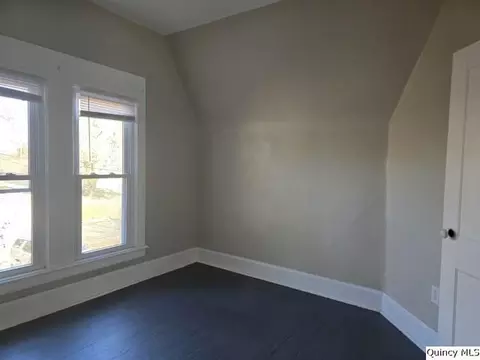804 E Main, Carthage, IL 62321 photo 10