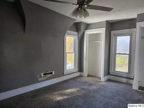 804 E Main, Carthage, IL 62321 photo 7