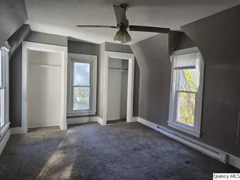 804 E Main, Carthage, IL 62321 photo 6