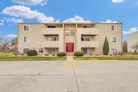 Other - 2003 S Mattis Ave #E, Champaign, IL 61821 photo 2 of 7