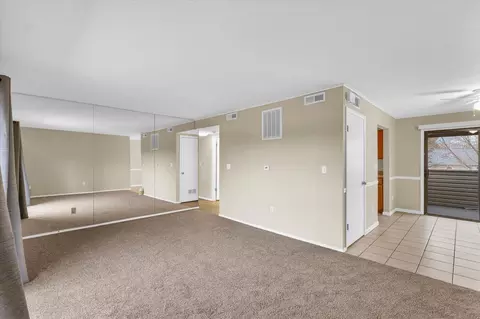 Living - 2003 S Mattis Ave #E, Champaign, IL 61821 photo 1 of 2
