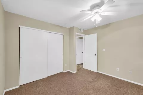 Bedroom - 2003 S Mattis Ave #E, Champaign, IL 61821 photo 5 of 5
