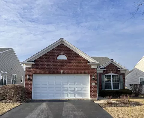 3236 Hutchinson Ln, Mundelein, IL 60060