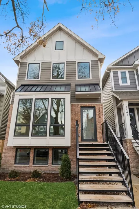 2445 W Cullom Ave, Chicago, IL 60618