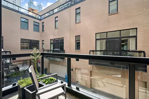Exterior - 1017 N Dearborn St, Chicago, IL 60610 photo 3 of 3