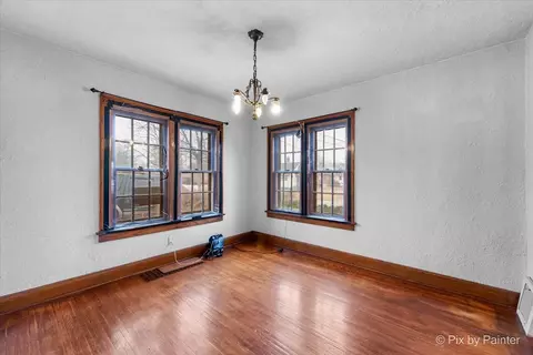 455 Oak St, Elgin, IL 60123 photo 7