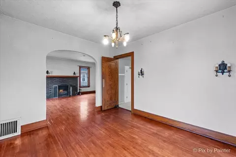 455 Oak St, Elgin, IL 60123 photo 6