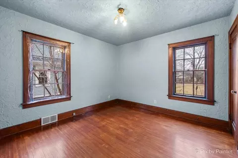 455 Oak St, Elgin, IL 60123 photo 15