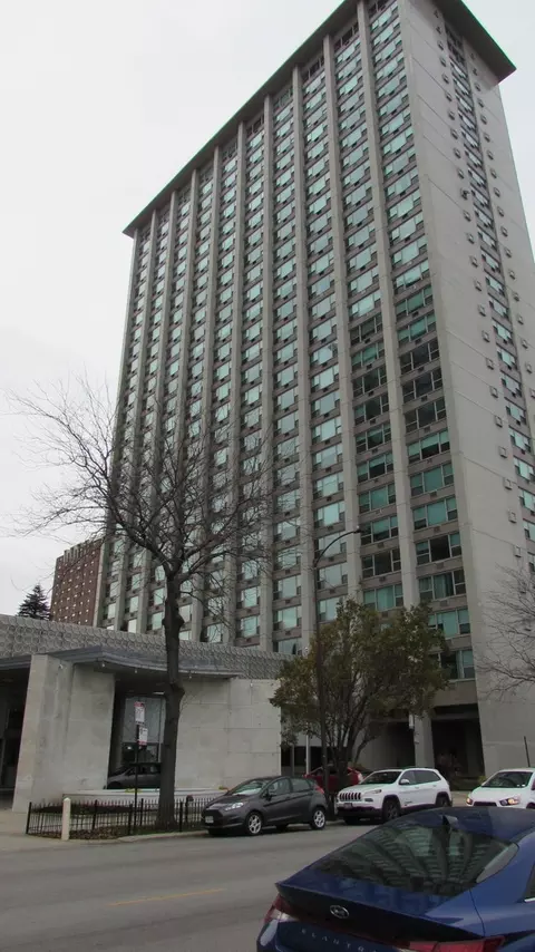 3600 N Lake Shore Dr #1904, Chicago, IL 60613