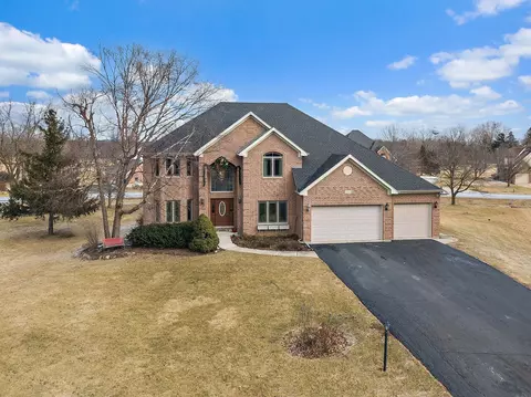 9203 Beaver Pond Ct, Village Of Lakewood, IL 60014