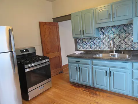 508 E Washington St, Morris, IL 60450 photo 10