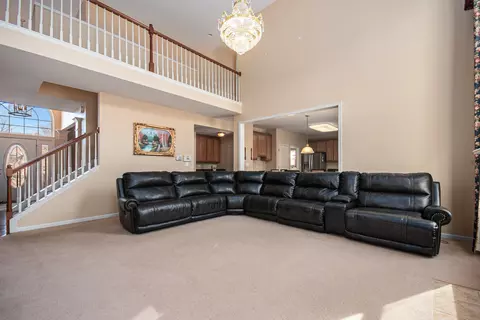 Living - 580 Brookside Ave, Algonquin, IL 60102 photo 2 of 4