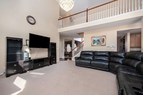 Living - 580 Brookside Ave, Algonquin, IL 60102 photo 4 of 4