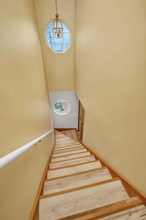 Entry Way - 1849 Mappold Way #1849, Joliet, IL 60435 photo 2 of 2