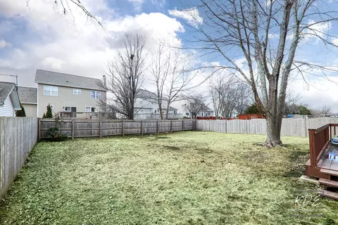 Exterior - 1801 Olde Mill Rd, Plainfield, IL 60586 photo 2 of 4