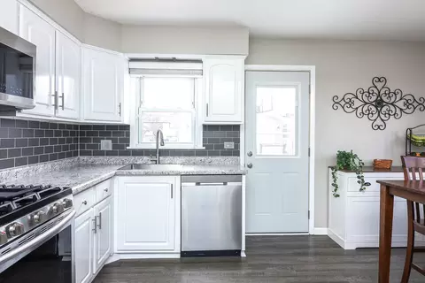 Kitchen - 1112 Elm St, Wheaton, IL 60189 photo 1 of 2