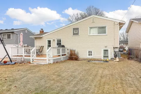 Exterior - 1112 Elm St, Wheaton, IL 60189 photo 5 of 5