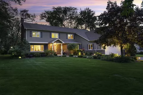 4 S600 Karns Rd, Naperville, IL 60563