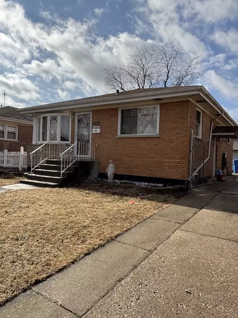 7746 S Kilbourn Ave, Chicago, IL 60652