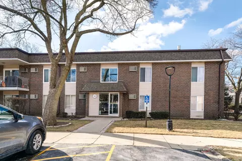 1097 Miller Ln #206, Buffalo Grove, IL 60089