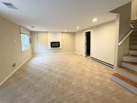 5 White Oak Ln, Elgin, IL 60123 photo 27