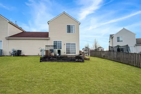 Exterior - 820 Daniel Dr #0, Minooka, IL 60447 photo 3 of 3