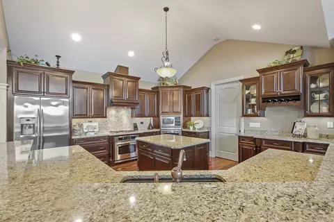 13237 S Lake Mary Dr, Plainfield, IL 60585 photo 13
