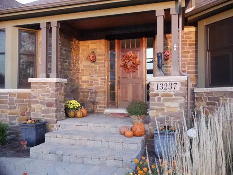 13237 S Lake Mary Dr, Plainfield, IL 60585 photo 6