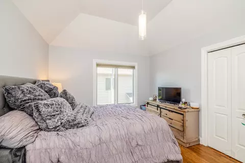 Bedroom - 529 E Armitage Ave, Addison, IL 60101 photo 2 of 5