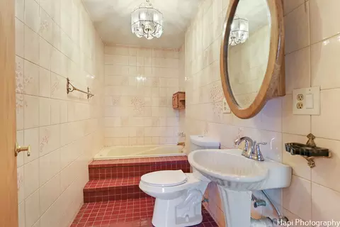 1508 W Pine St, Holiday Hills, IL 60051 photo 22