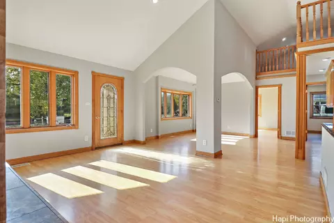 1508 W Pine St, Holiday Hills, IL 60051 photo 5